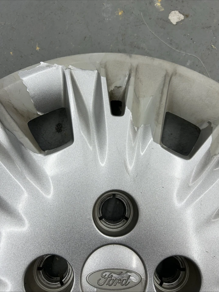 "Ford Focus 2014 2015 2016 2017 2018 2019 OEM 15"" tapacubos cubierta de rueda d3bc-1130-aa" Foto 2 de 4