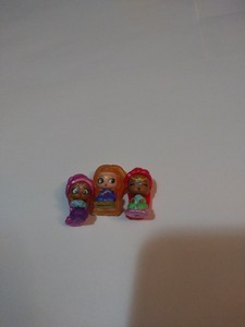 small toy figures