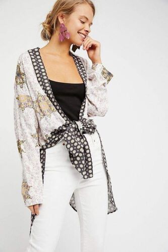 FREE PEOPLE NWT $98 Forget Me Knot Tie Front Kimono Jacket Top Size Medium