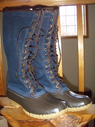 L.L. Bean Signature Waxed Canvas Maine 