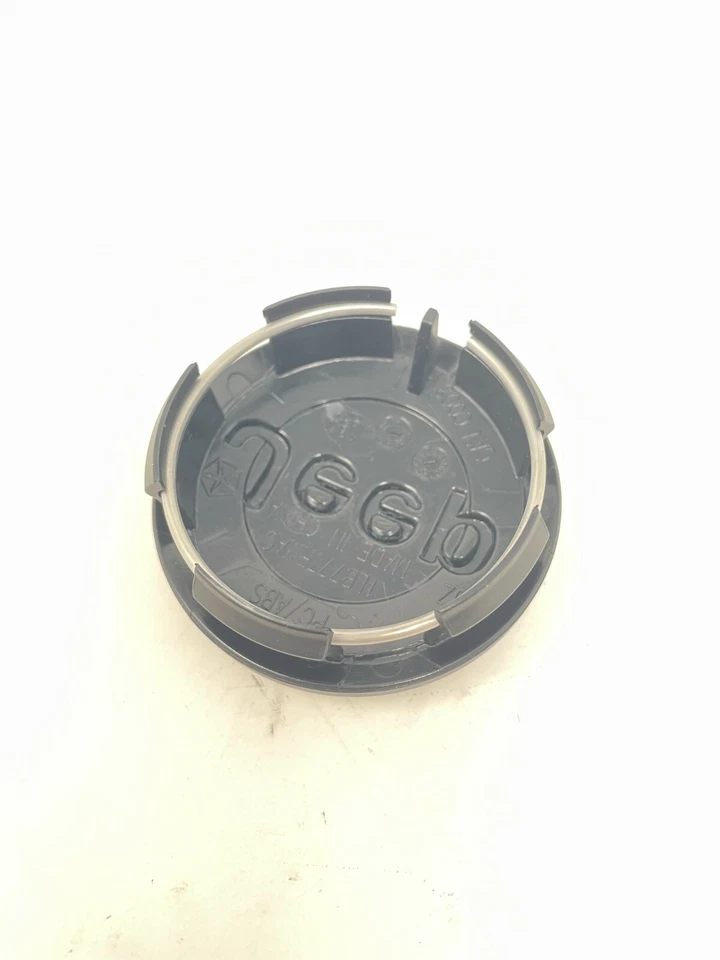 Tampão central de roda 13-22 Cherokee Compass Wrangler Gladiator preto fosco Mopar fabricante de equipamento original - Imagem 4 de 4