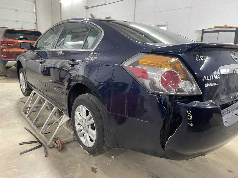 Used ABS Pump and Motor Assembly fits: 2012 Nissan Altima Assembly under hood RH - Изображение 2 из 4