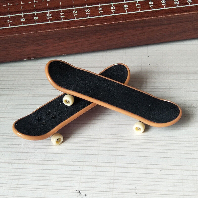 Skate De Dedo Tech Deck Enjoi Série 8 - Fingerboard