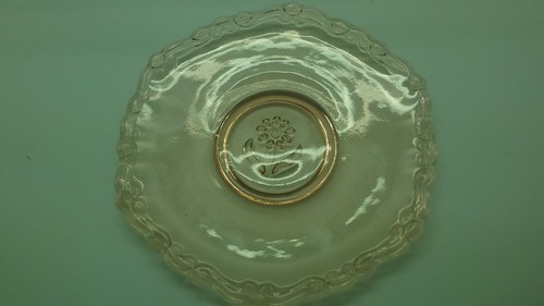 Pink Depression glass mini Tidbit Tray with center flower - Picture 7 of 7