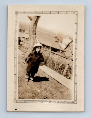 Old Vintage Photo SOLO BOY COAT NEWSBOY CAP HAT DECORATIVE BORDER SNAPSHOT