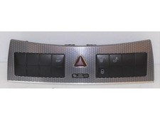 A2096890031 mittelkonsole MERCEDES-BENZ CLASSE CLK W209 brufp46219 A2096890031 mittelkonsole MERCEDES-BENZ CLASSE CLK W209 brufp46219