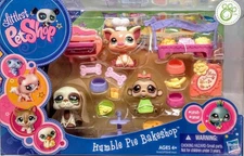 LITTLEST PET SHOP Humble Pie Bakeshop RARE 2009 Monkey #1593 Dog #1594 Pig #1595