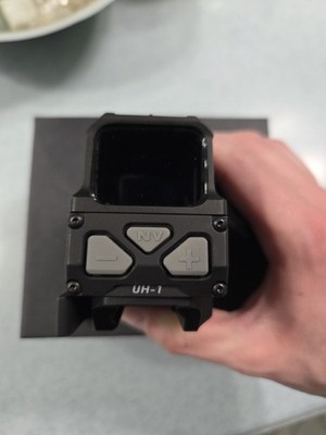Vortex RZR-AMG-3 AMG UH-1 Holographic Sight Red Dot Reticle