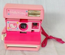 Polaroid Model Hello Kitty Sanrio LAV30