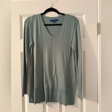 Apt. 9 | Mint Green V-Neck Tunic Sweater | Size M