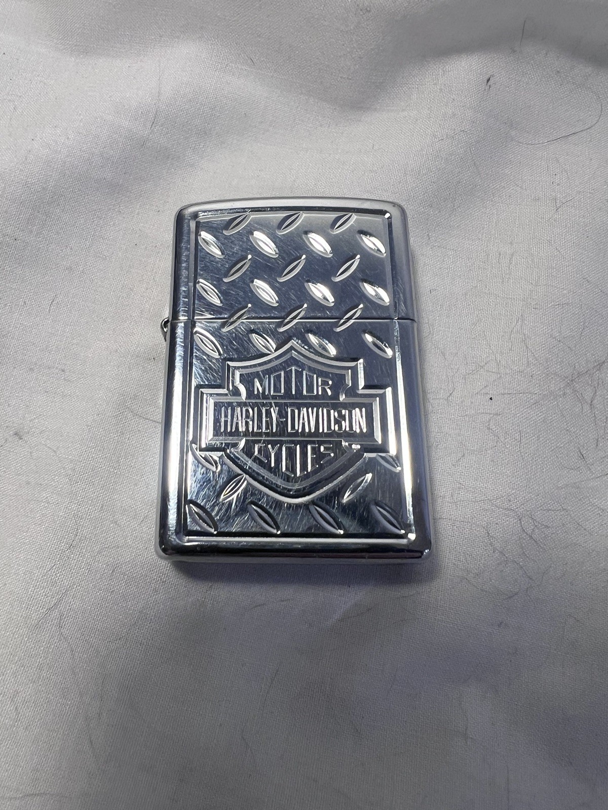 : 2004 &ldquo;harley Davidson&rdquo; Deep Cut Diamond Plate With Metal Case