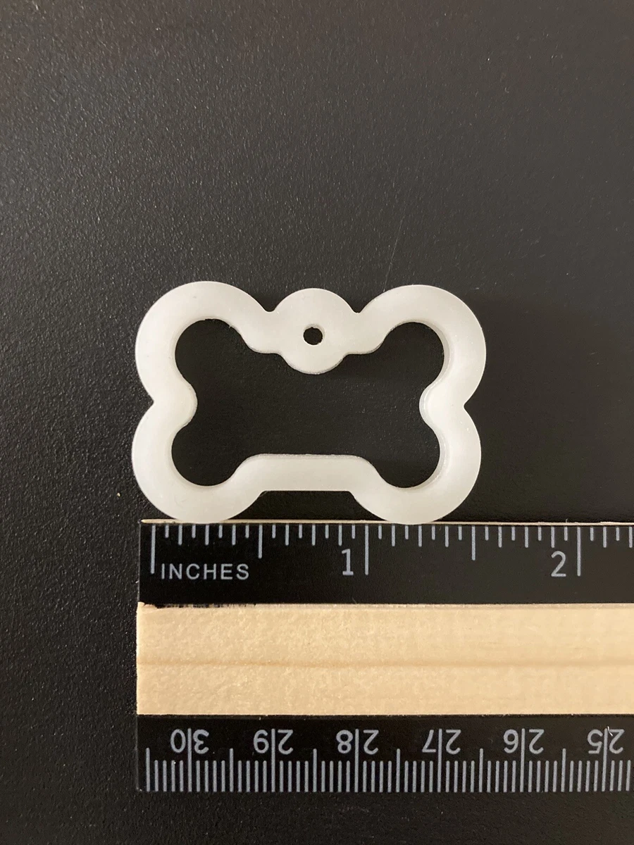 Pet top tag silencer