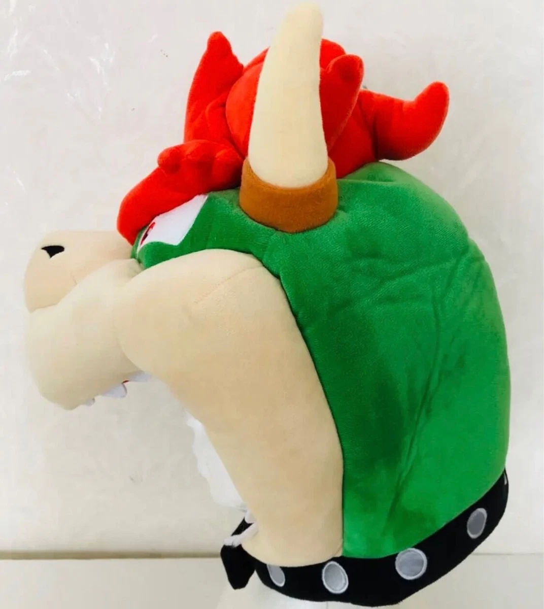 Super mario bros. Bowser Hat Limited to Universal Studios