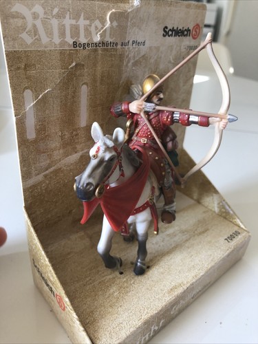 Schleich Ritter #70030 Mounted Archer Red RARE Knight In Package Never Removed - Picture 3 of 8