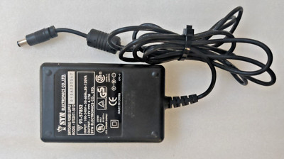 SYN 50W 91-57852 12V 4,17A SYS2011-5012 Schaltnetzteil mit UK-Stecker