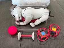 Robot de divertissement Sony AIBO ERS-1000 - Blanc ivoire