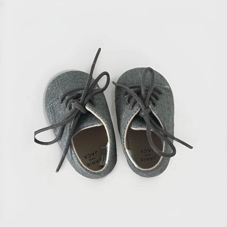 Zapato de vestir Janie and Jack gris espiga para niños talla 1/0-3 meses Foto 4 de 4