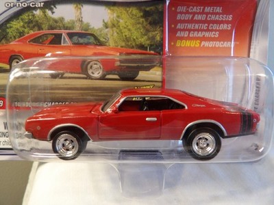 1968 DODGE CHARGER RT          2003 JOHNNY LIGHTNING MOPAR OR NO CAR    1:64