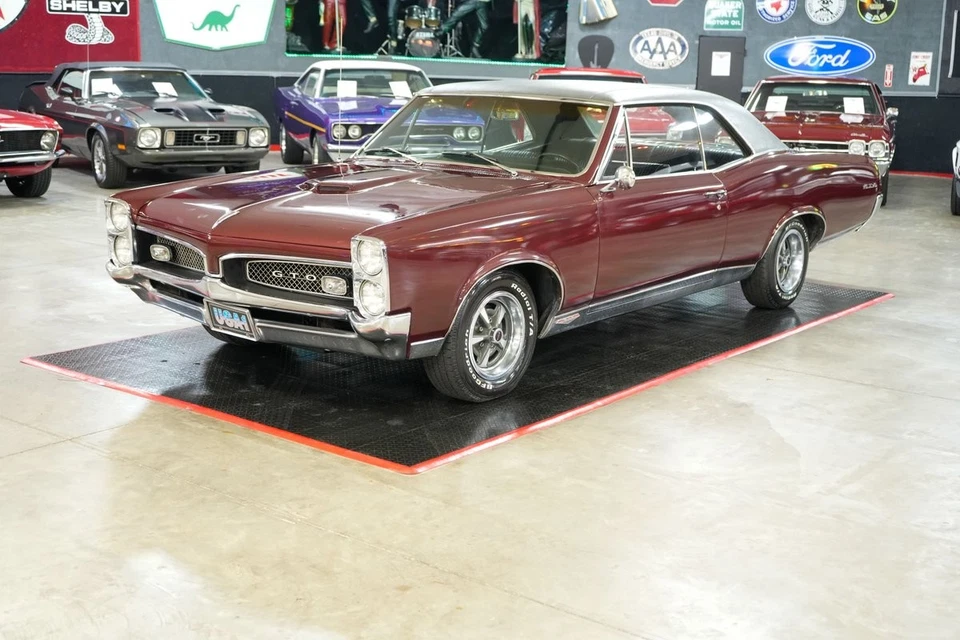 Pontiac GTO 1967  Foto 2 de 4