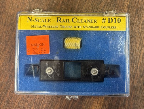 Centerline, N Scale, Rail Cleaner Car, Model D-10, EXTREMELY GOOD CONDITION