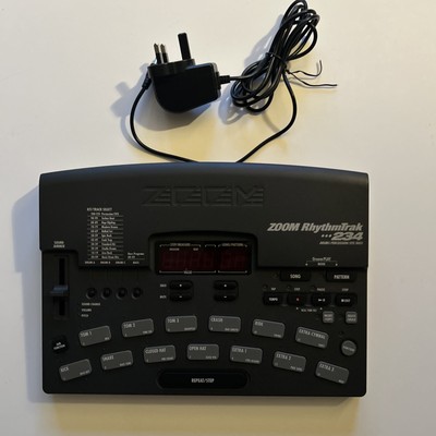 ZOOM RhythmTrak 234 - Drum & Bass Machine in TOP Zustand - + Netzteil