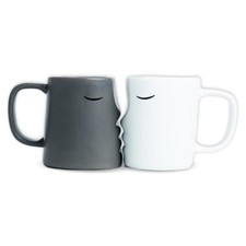 Kissing Couple Mug Set, Wedding present for Couples 2025, Gray/White