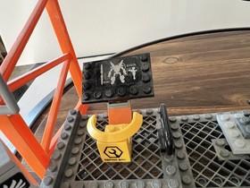 LEGO Exo-Force: Sentai Fortress 7709 incomplete, see video