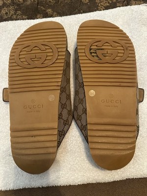 GUCCI MEN’S SLIDES SANDALS Size 10 Pre- Owned, Black Rubber Web Slide Sandal | GUCCI® US main image 4