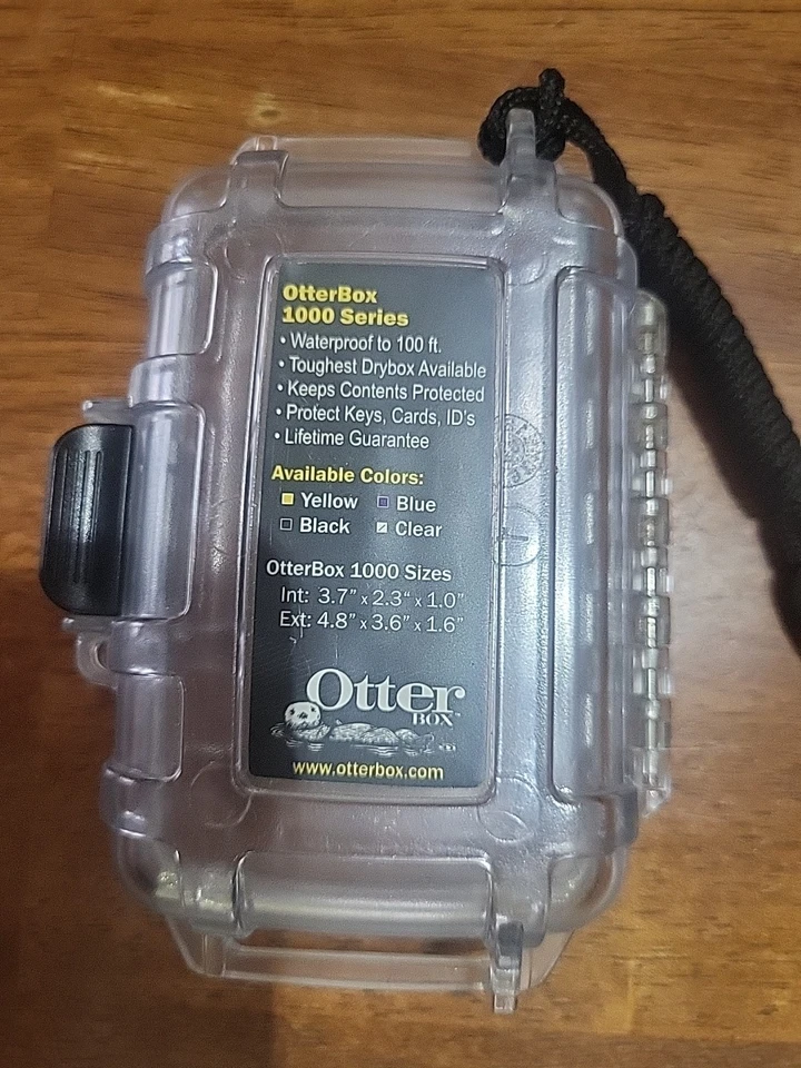OtterBox 1000 Series Impermeable A Prueba de Aplastamiento Caja Seca Estuche Transparente Foto 3 de 4