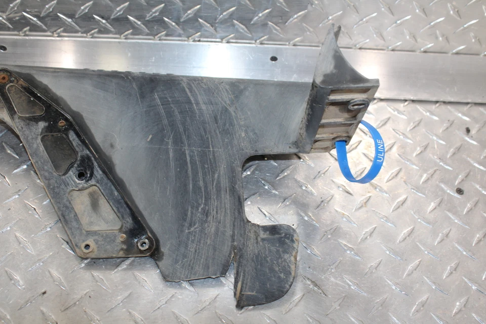 Kawasaki Kl600 Kl 600 1985 transmisión trasera cadena protector cubierta escudo Foto 4 de 4