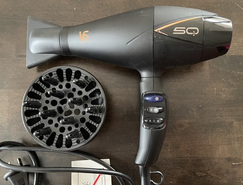 vs sassoon hair dryer