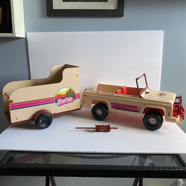 barbie jeep and horse trailer