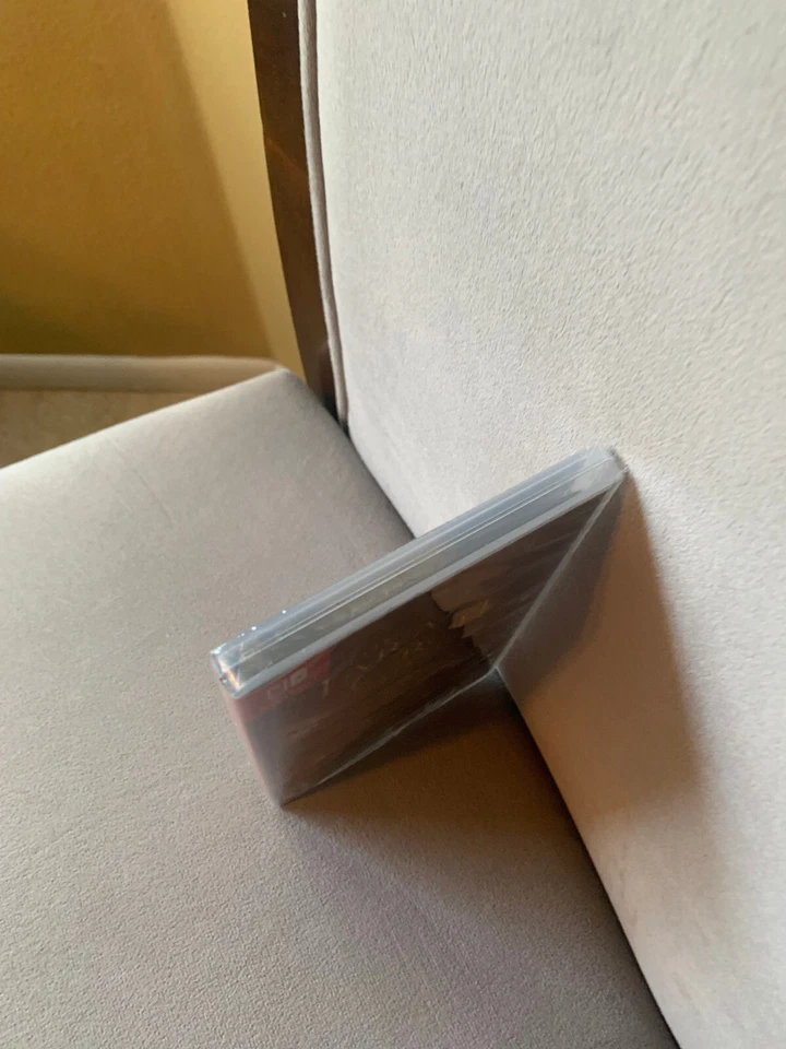 Limited Run #236: The Lara Croft Collection Tomb Raider Nintendo Switch New - Image 3 of 4