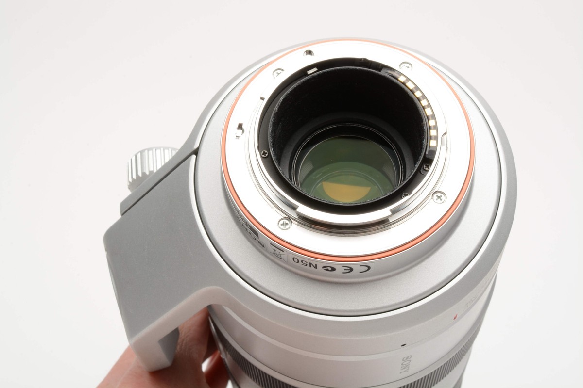 Sony 70-400mm f4-5.6G SSM Tele zoom SAL70400G A-Mount Mint- Boxed