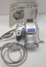 Fuji Fujifilm Finepix S3000 vintage 3.2 mpx Digital Camera with cords and book