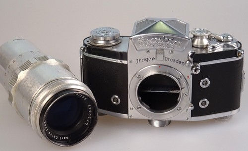 Ihagee Exakta Varex IIa, sn 935869 , Carl Zeiss Jena Triotar 4/135