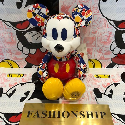 Authentic Disney Store 2018 Bold & Bright Mickey mouse memories March Plush