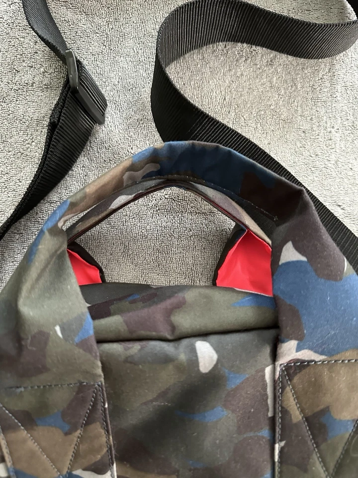 Paul Smith Messenger Bag With Straps Cotton Camouflage Great Condition - RARE! - Image 4 of 4