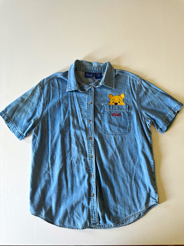 Pooh Disney Winnie the Pooh Blue Denim Short Sleeve Button-Up 14W/16W
