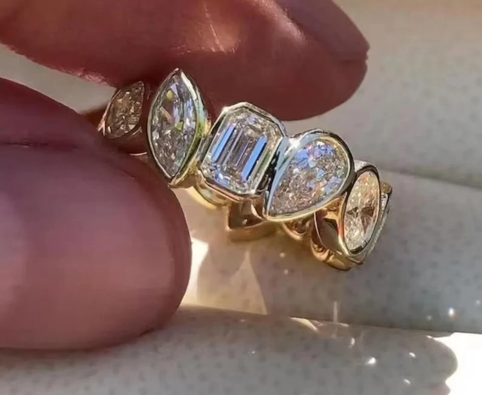 Amazing 18k Yellow Gold In Multi Shaped Cut Lab Grown Diamond Full Eternity Band - Image 3 of 4