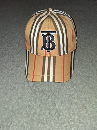 Cappello Burberry London a scacchi Made in Italy - Foto 2 di 4