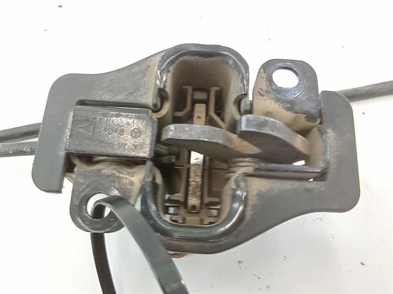 Mercedes Benz C240 2002 capó pestillo OEM 2008800060 Foto 4 de 4