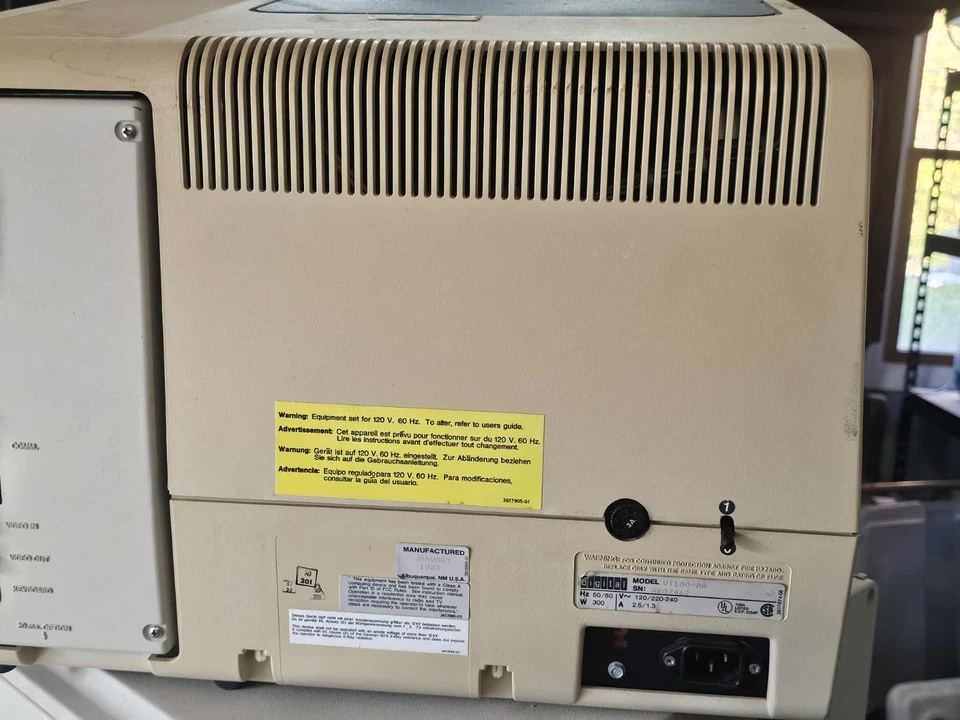 SELTEN RETRO VINTAGE DIGITAL EQUIPMENT CORPORATION DEC VT100 LANPAR TERMINAL Tech - Bild 4 von 4