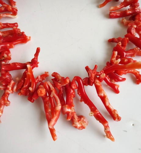 Genuine Mediterranean Red Coral Necklace Mid-Century - Picture 7 of 7