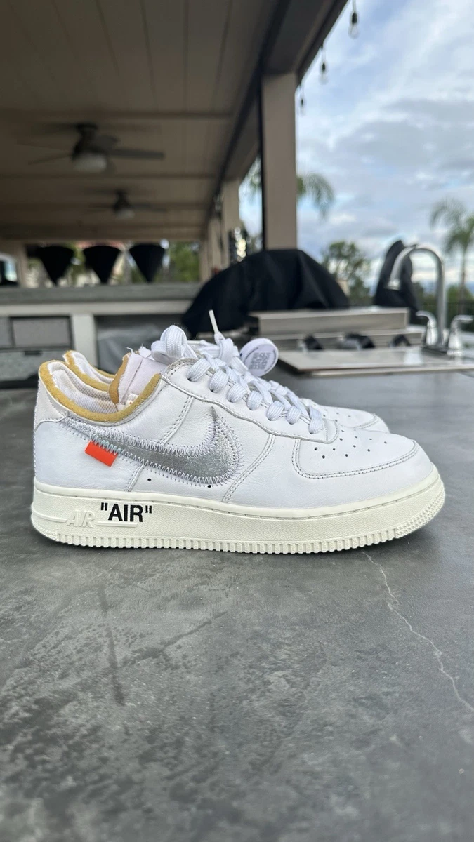 Preços baixos em Nike Off-White x Air Force 1 ComplexCon Exclusive