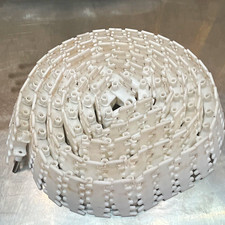 White Modular Plastic Conveyor Chain Belt with Pins Modular Conveyor Belt