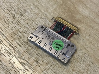 Microsoft Surface Pro 4 1724 Ladebuchse Dock Connector 939825-001