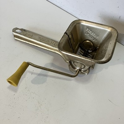 Vintage Creation Dose Moulin Hülsenfrüchte Mouli Lebensmittelzerkleinerer Handmühle gelb
