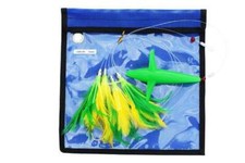 Bird Teaser Feather Daisy Chain - Included Lure Bag