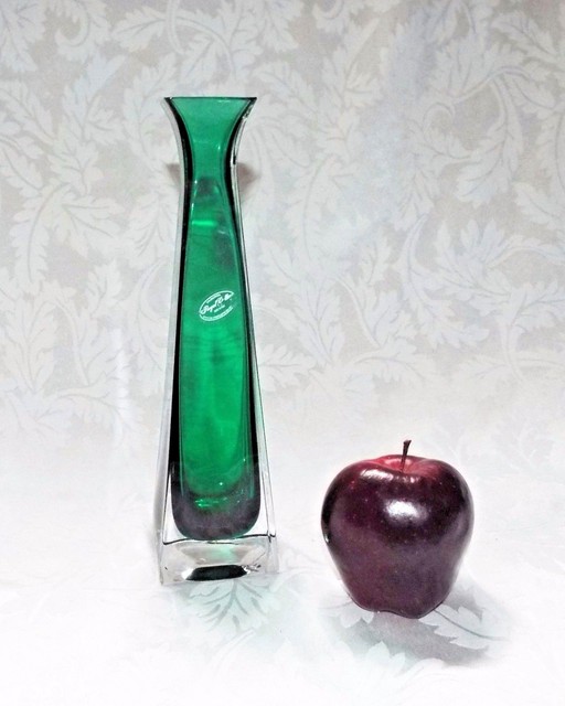 ROYAL GALLERY GREEN LEAD CRYSTAL VASE Made in Italy Heavy eBay